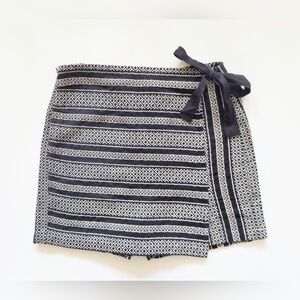 Venus Faux Wrap Skort Size 10 Black White 100% Cotton